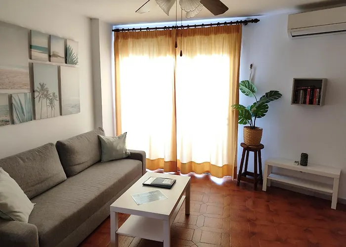 Edf. Palmeras 2º 40 *